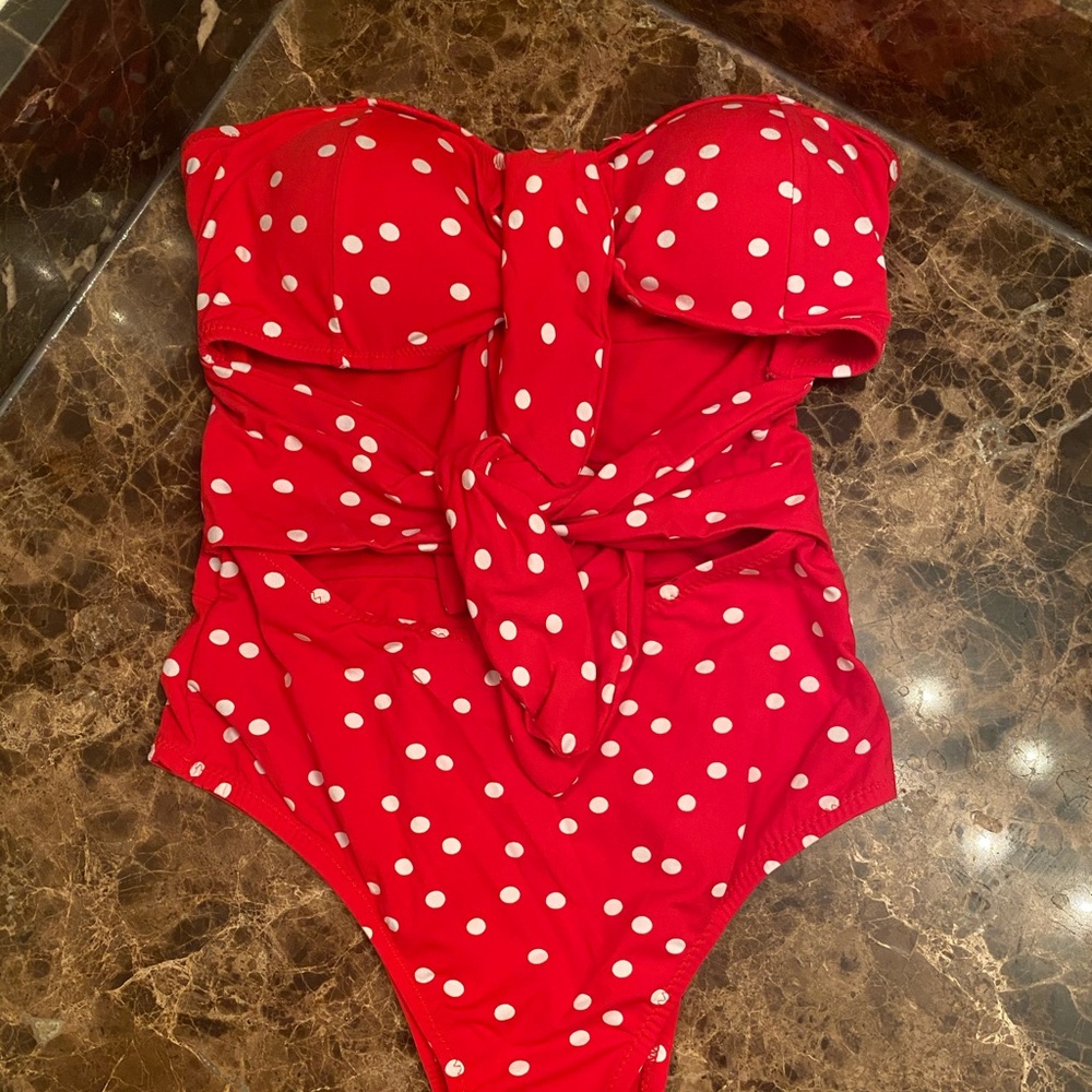 Onepiece swimsuit